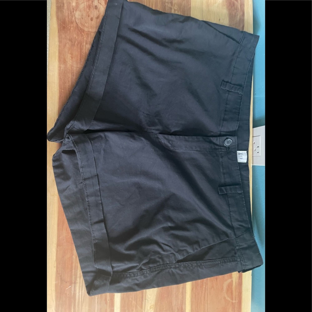 Gap Shorts